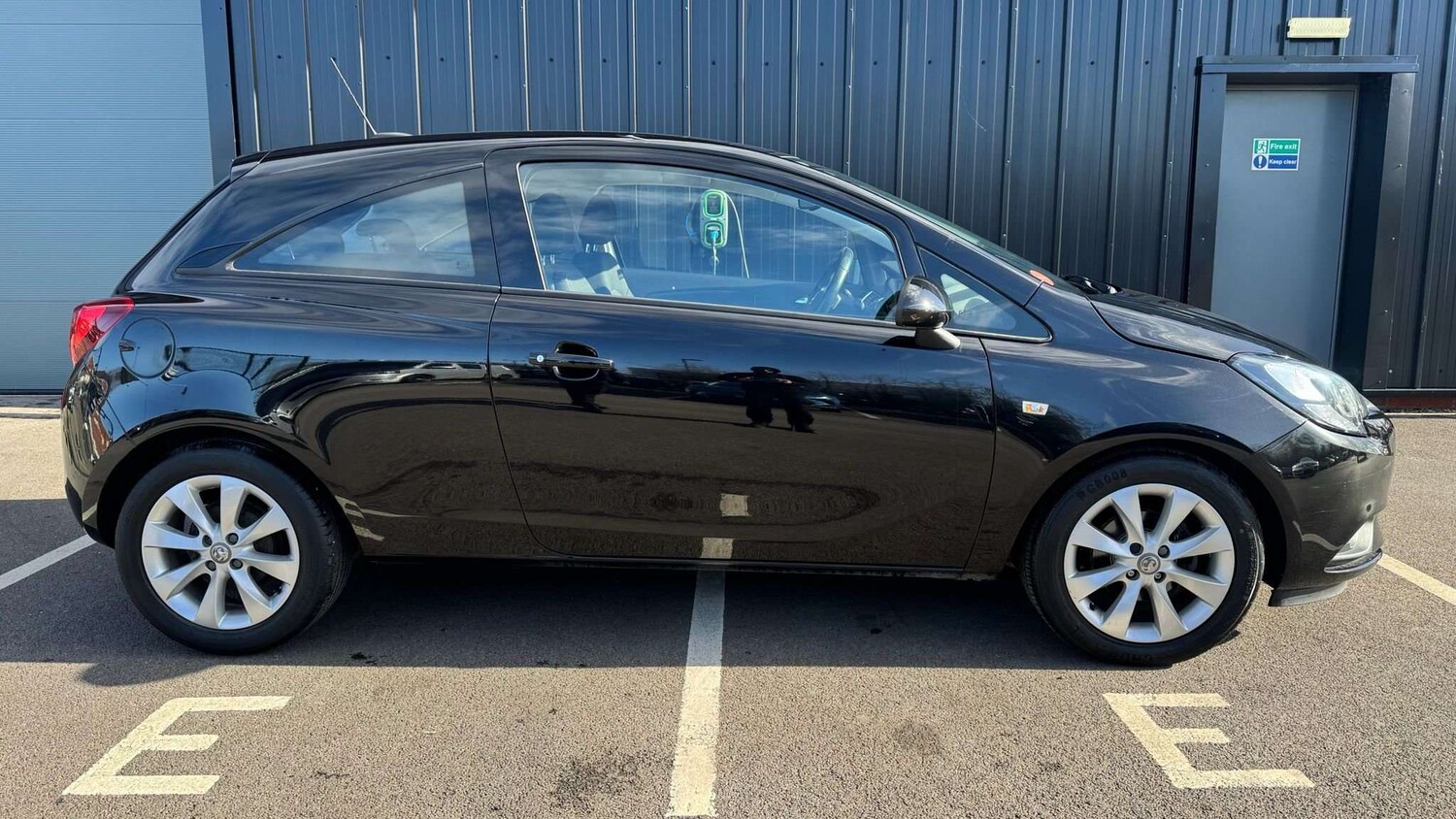 Used Vauxhall Corsa for sale - 77962755: Photo 6