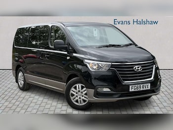 Used Hyundai i800 2019 for sale - 79611003: Photo