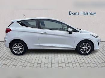 Used Ford Fiesta 2018 for sale - 79193160: Photo