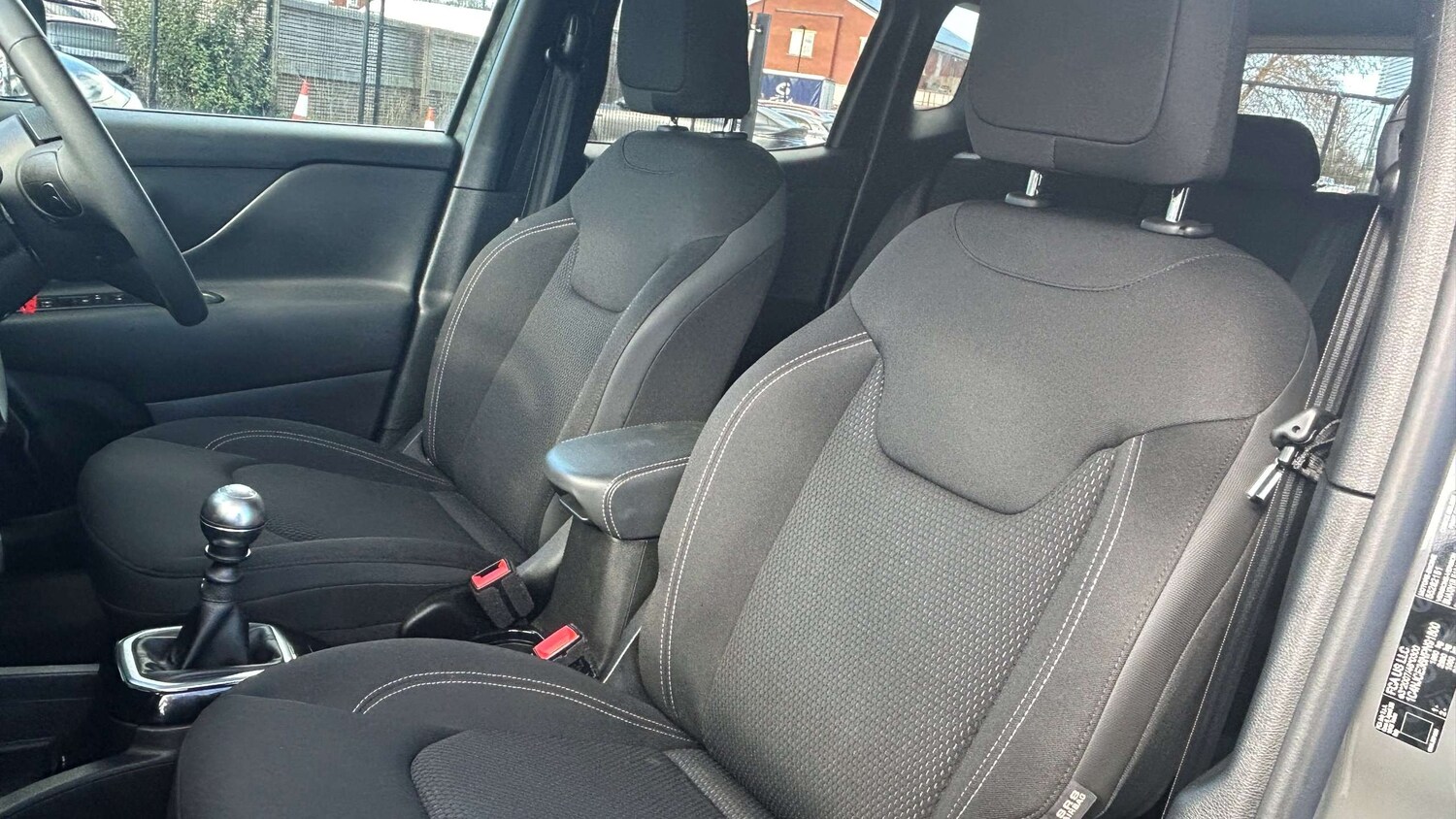 Used Jeep Renegade for sale - 77962807: Photo 7