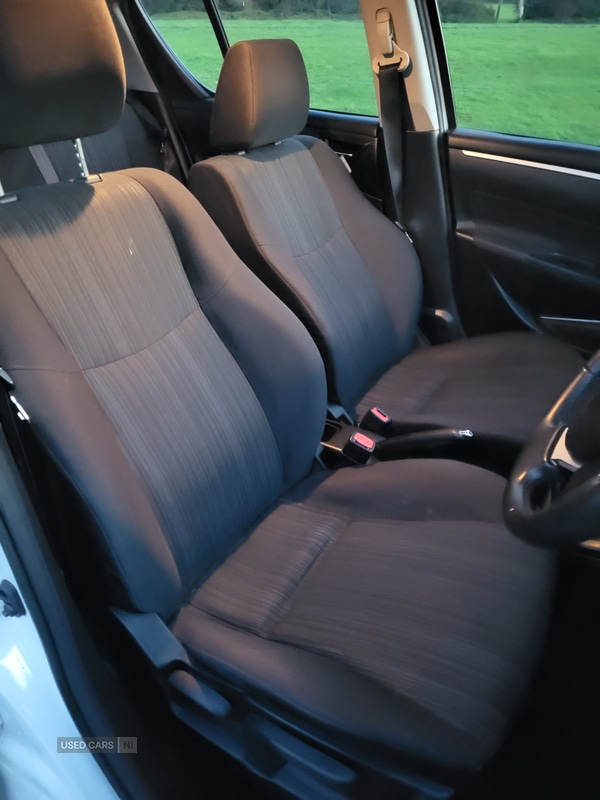 Used Suzuki Swift 2015 for sale - 76887747: Photo 12