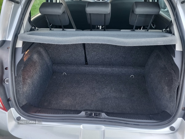 Used Renault Clio 2010 for sale - 77884184: Photo 21