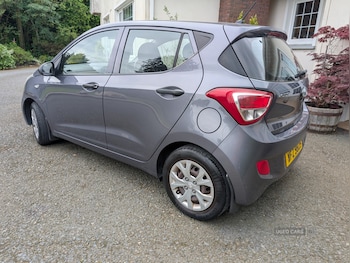 Used Hyundai i10 2015 for sale - 79086063: Photo