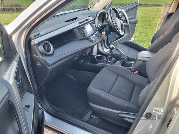 Used Toyota RAV4 2016 for sale - 77098471: Photo 14