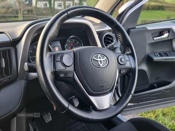 Used Toyota RAV4 2016 for sale - 77098471: Photo 16