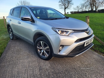 2016 - 2.0 D-4D Business Edition 5dr 2WD