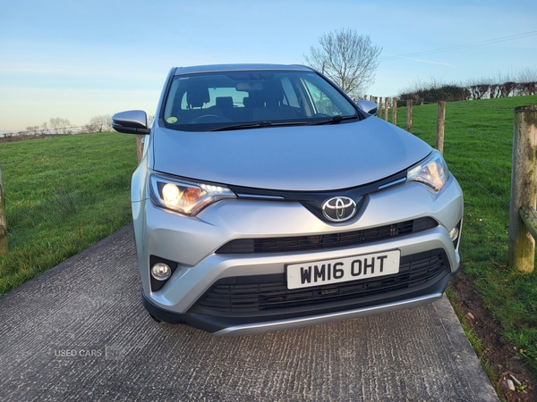 Used Toyota RAV4 2016 for sale - 77098471: Photo 2