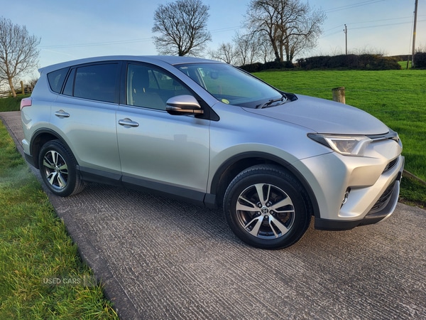 Used Toyota RAV4 2016 for sale - 77098471: Photo 3