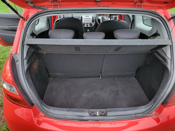 Used Hyundai i20 2010 for sale - 75647690: Photo 17