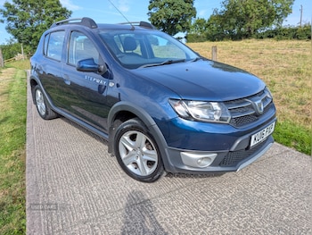 Used Dacia Sandero Stepway 2016 for sale - 79086004: Photo