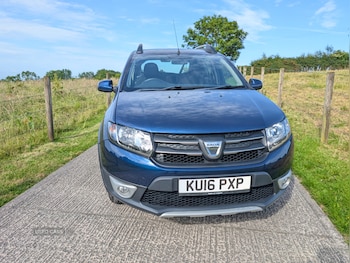 Used Dacia Sandero Stepway 2016 for sale - 79086004: Photo