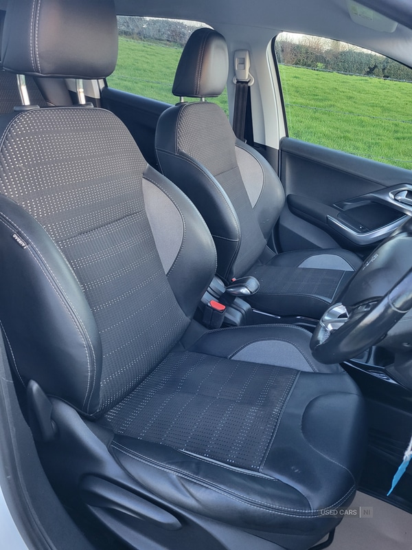 Used Peugeot 2008 2017 for sale - 77794562: Photo 13