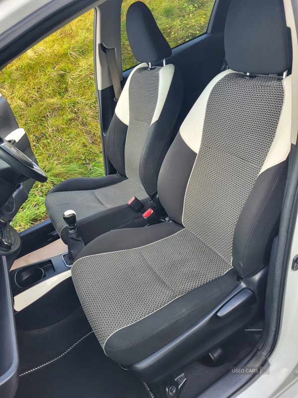 Used Toyota Yaris 2014 for sale - 76551666: Photo 11