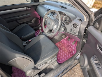 Used Suzuki Swift 2009 for sale - 79325630: Photo