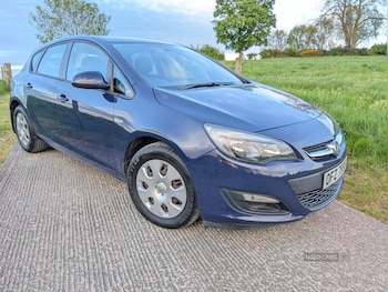 Used Vauxhall Astra 2013 for sale - 79465784: Photo