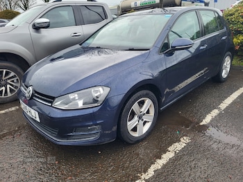 Used Volkswagen Golf 2015 for sale - 77030398: Photo