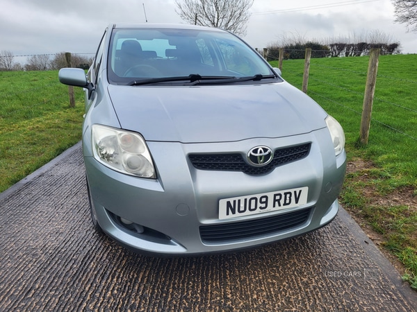 Used Toyota Auris 2009 for sale - 77647325: Photo 2