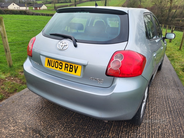 Used Toyota Auris 2009 for sale - 77647325: Photo 5