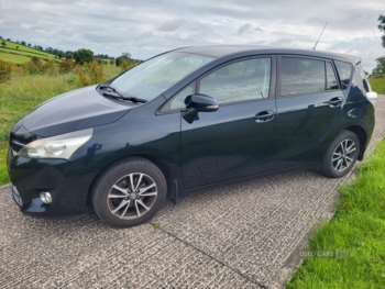 Used Toyota Verso 2014 for sale - 75154918: Photo