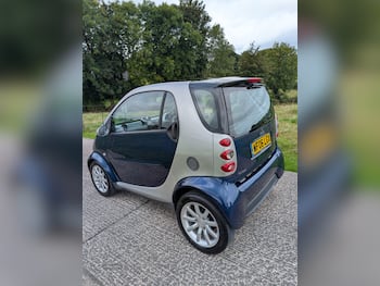 Used smart fortwo 2006 for sale - 79742428: Photo