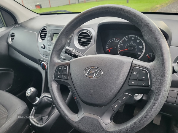 Used Hyundai i10 2017 for sale - 75742050: Photo 10