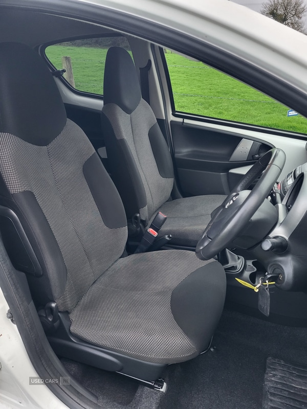 Used Toyota AYGO 2013 for sale - 77102359: Photo 10