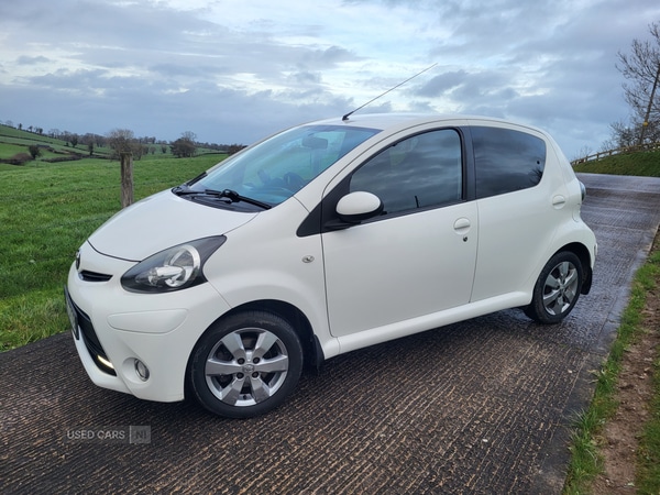 Used Toyota AYGO 2013 for sale - 77102359: Photo 2
