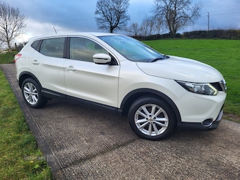 Used Nissan Qashqai 2016 for sale - 77359613: Photo