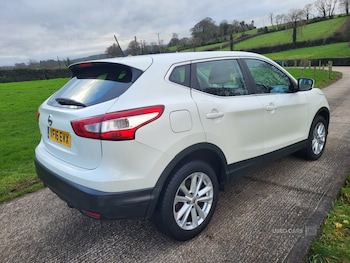 Used Nissan Qashqai 2016 for sale - 77359613: Photo
