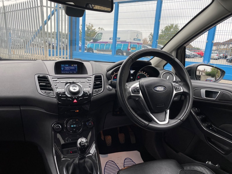 Used Ford Fiesta 2013 for sale - 76280595: Photo 15