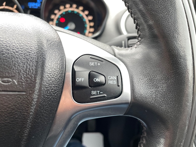 Used Ford Fiesta 2013 for sale - 76280595: Photo 16