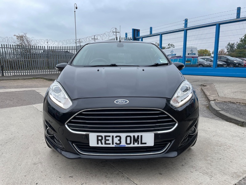 Used Ford Fiesta 2013 for sale - 76280595: Photo 2