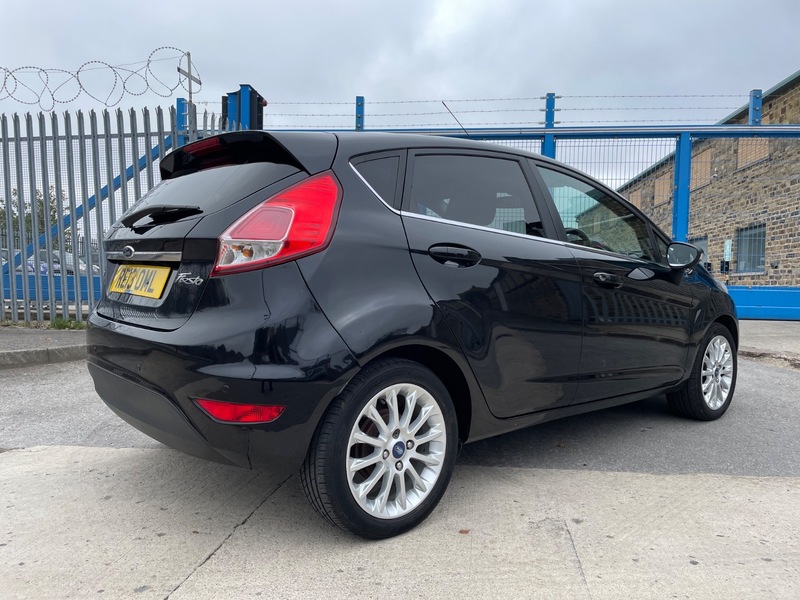 Used Ford Fiesta 2013 for sale - 76280595: Photo 6