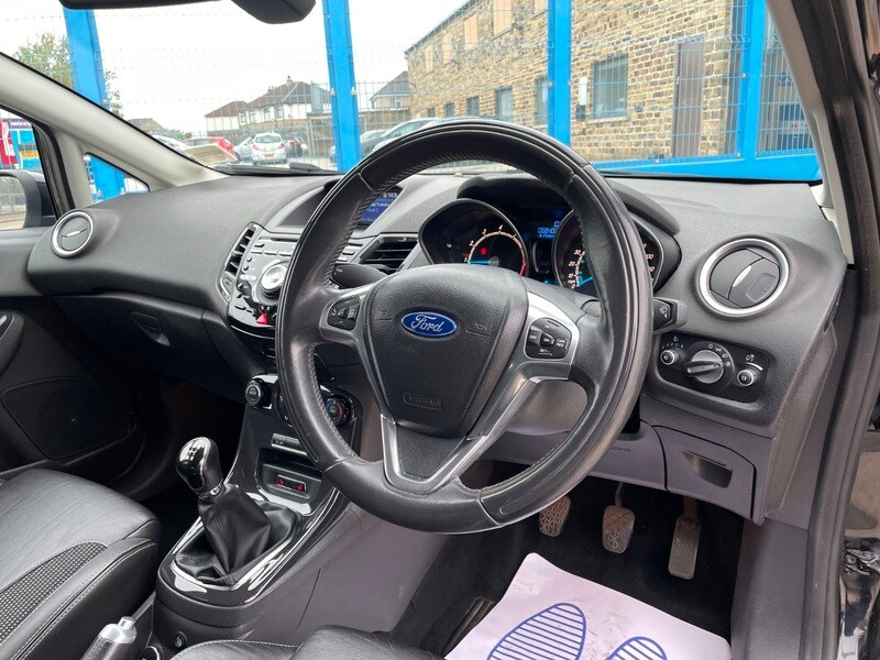 Used Ford Fiesta 2013 for sale - 76280595: Photo 7