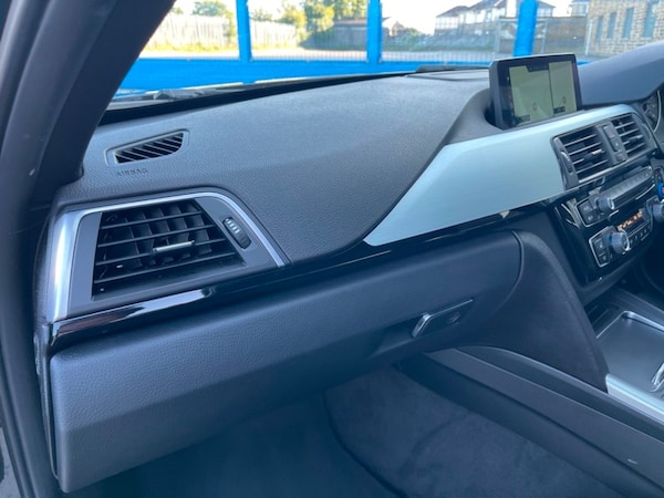Used BMW 3 Series 2017 for sale - 75296500: Photo 27