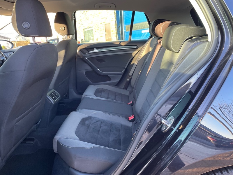 Used Volkswagen Golf 2016 for sale - 76631113: Photo 12