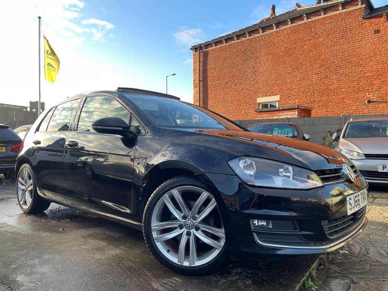 Used Volkswagen Golf 2016 for sale - 76631113: Photo 21