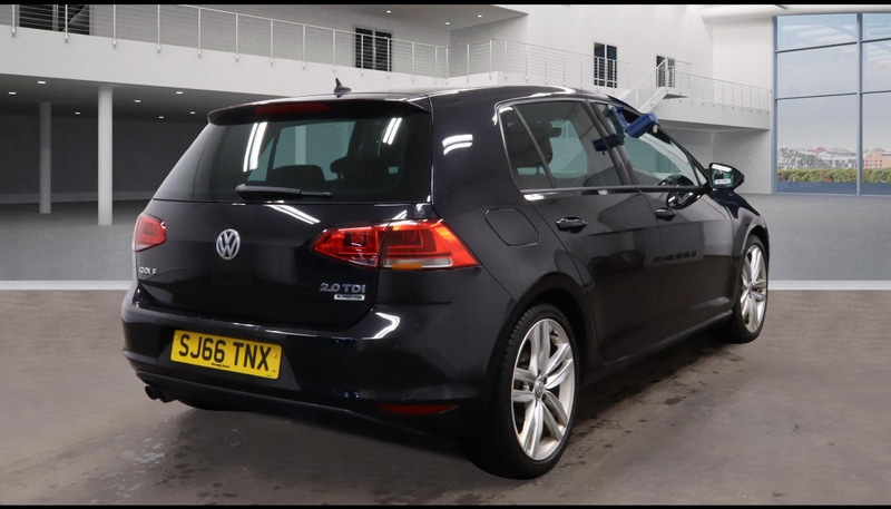 Used Volkswagen Golf 2016 for sale - 76631113: Photo 4