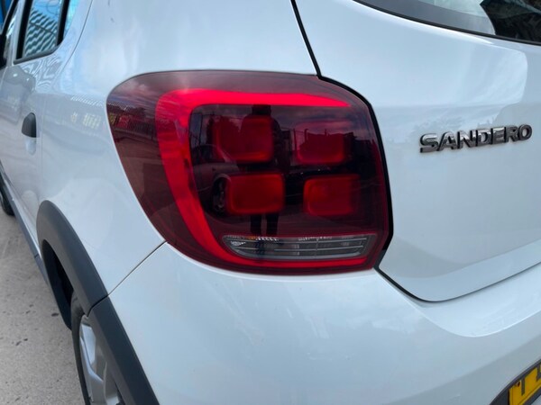 Used Dacia Sandero 2018 for sale - 75210437: Photo 19