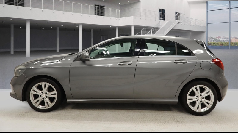 Used Mercedes-Benz A-Class 2016 for sale - 77049143: Photo 4