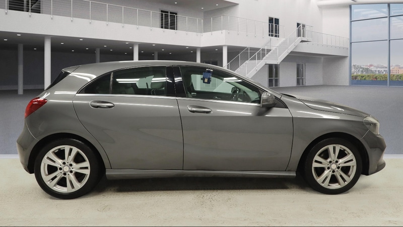 Used Mercedes-Benz A-Class 2016 for sale - 77049143: Photo 5