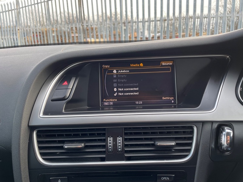 Used Audi A4 2014 for sale - 76740901: Photo 25