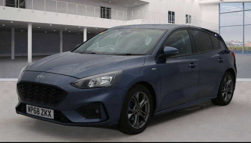 Used Ford Focus 2018 for sale - 76418058: Photo 2