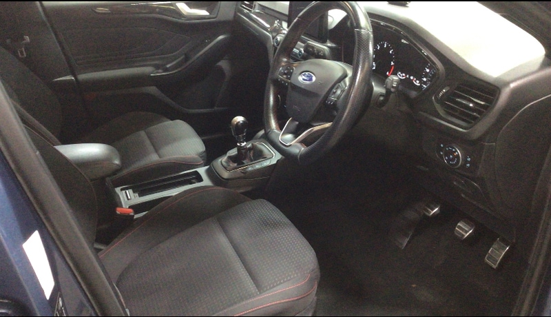 Used Ford Focus 2018 for sale - 76418058: Photo 6