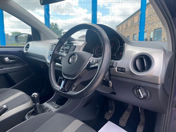 Used Volkswagen up! 2017 for sale - 75537734: Photo 7