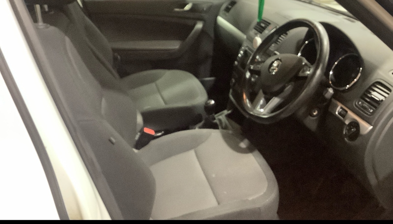 Used Skoda Yeti 2014 for sale - 77049141: Photo 3