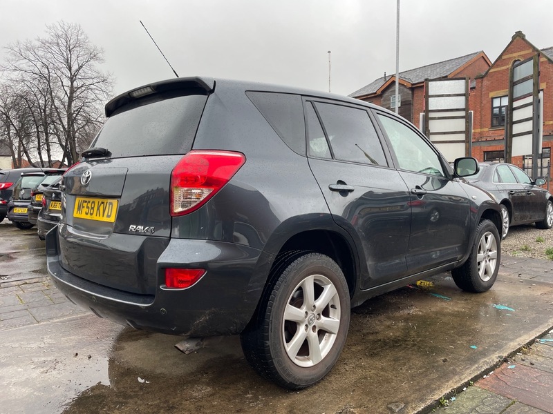 Used Toyota RAV4 2008 for sale - 77535652: Photo 4
