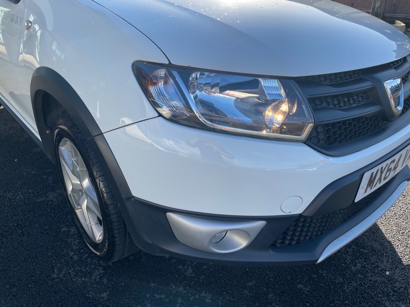 Used Dacia Sandero 2014 for sale - 76482662: Photo 17