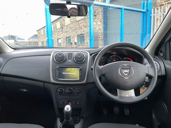 Used Dacia Sandero 2014 for sale - 73952633: Photo 17