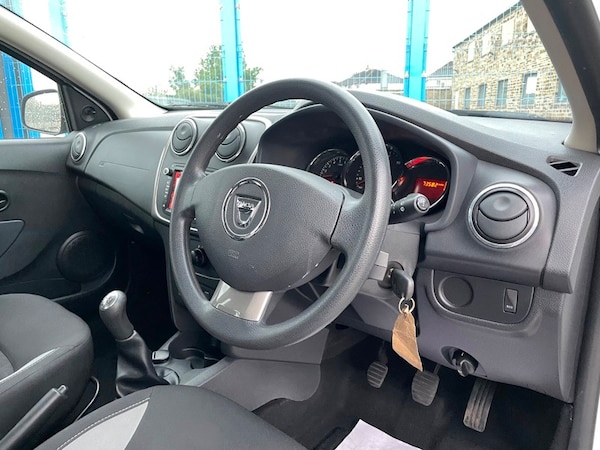 Used Dacia Sandero 2014 for sale - 73952633: Photo 18